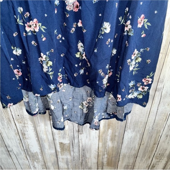 Torrid Babydoll Challis Lace Up High Low Blouse - Picture 3 of 8